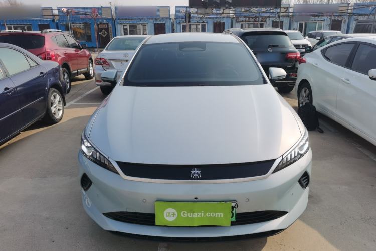 Used BYD Qin PLUS 2025 EV Smart Drive Edition 420KM Leading Model Front