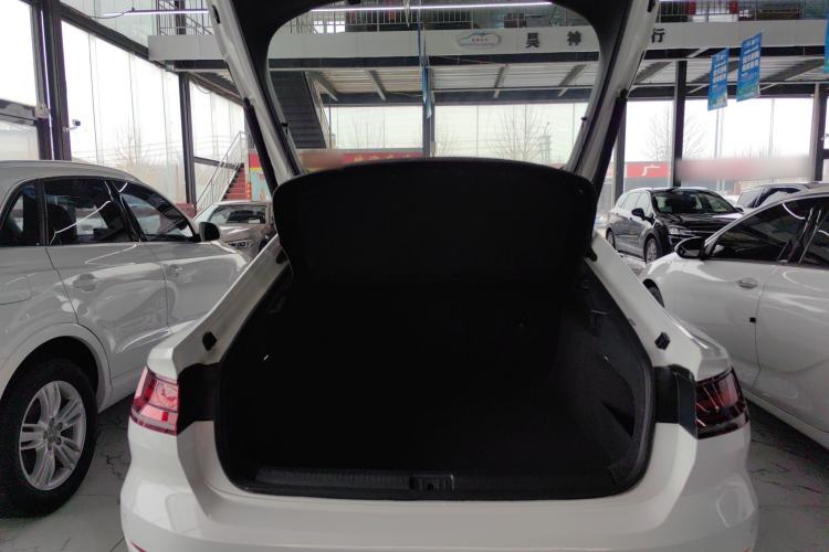 Used Volkswagen FAW-Volkswagen CC 2019 330TSI Huayan Edition China V Standard Trunk