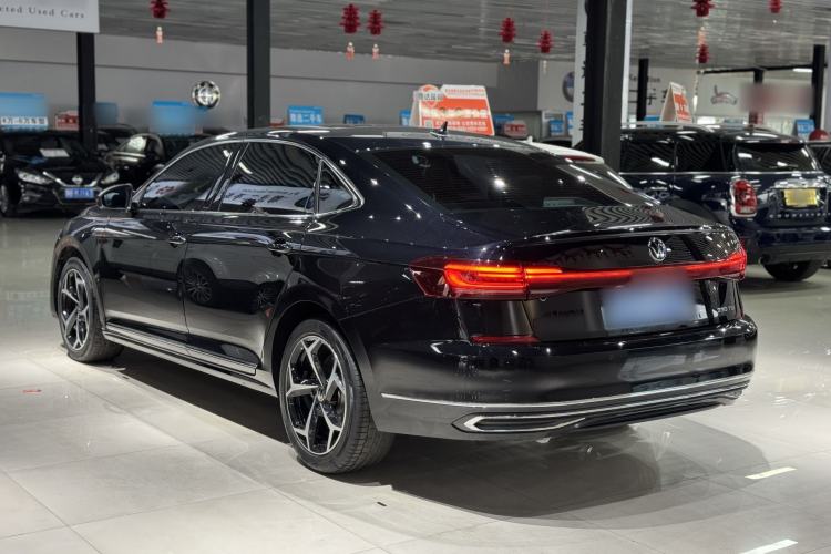 Used Volkswagen Passat 2024 330TSI Starry Elite Edition