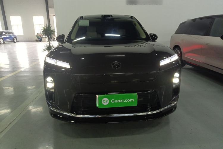 Used Nio ES8 2026 Model 6-seat Executive Signature Edition Front