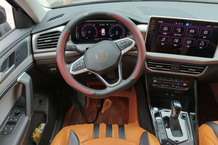 Used Volkswagen Tayron 2024 330TSI Two-Wheel Drive R-Line High-Energy Version Steering Wheel