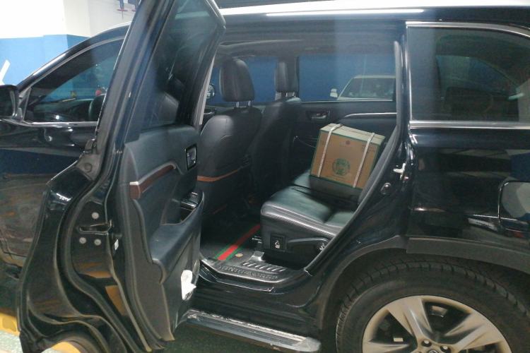 Used Toyota Highlander 2017 2.0T Four-Wheel Drive Ultimate Edition 7 Seats