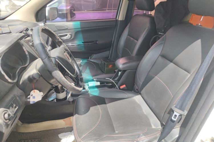 Used Jinbei 750 2016 1.5L e-Drive Version Left Front Seat