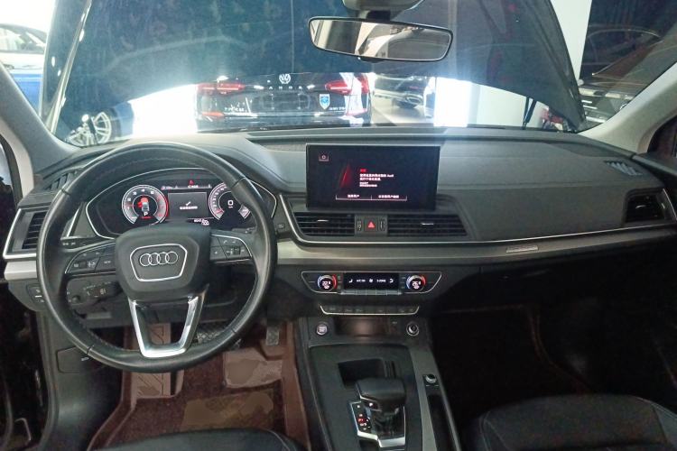Used Audi Q5L 2022 40T Fashionable and Elegant Model