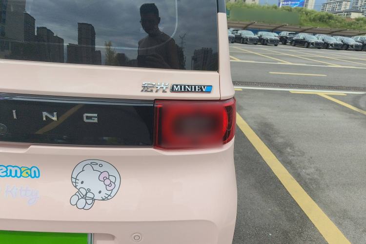 Used Wuling Hongguang MINIEV 2022 Macaron Premium Model – Lithium Iron Phosphate