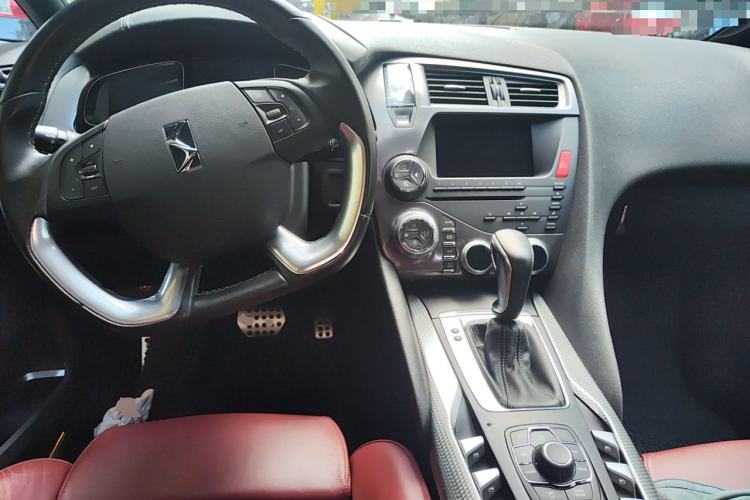 Used DS 5 2012 1.6T Luxury Edition