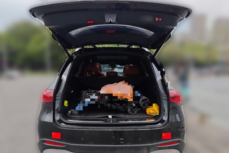 Used Mercedes-Benz GLC 2023 GLC 300 L 4MATIC Dynamic Edition 5-seater
