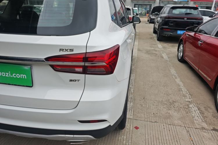 Used Roewe RX5 2019 20T Two-Wheel Drive Automatic 4G Connected Platinum Edition Right Rear Taillight