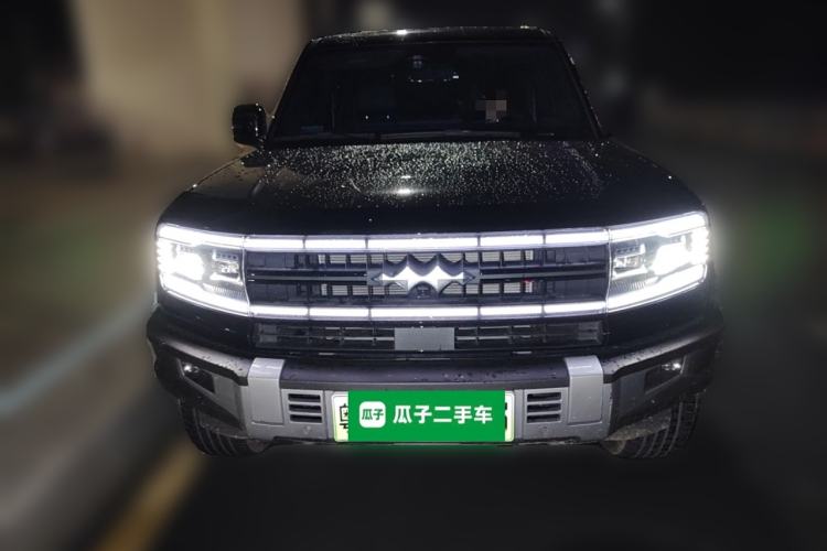 Used Formula Leopard 5 2023 Navigator Edition