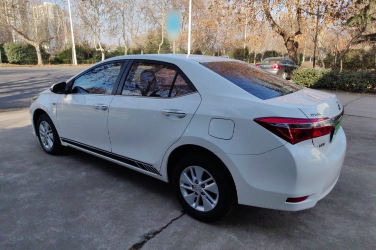 Used Toyota Corolla 2014 1.6L Manual GL