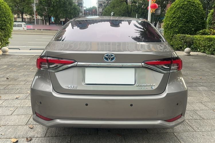 Used Toyota Corolla 2021 Dual-Motor 1.8L E-CVT Elite Edition