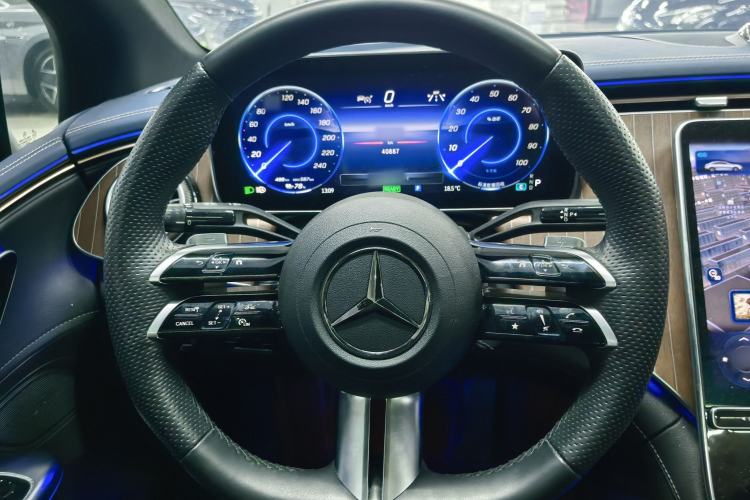 Used Mercedes-Benz EQE 2022 350 Pioneer Edition
