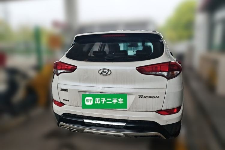 Used Hyundai Tucson 2015 1.6T Dual-Clutch Two-Wheel-Drive Smart Model Rear