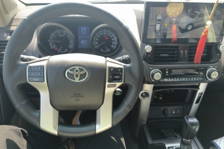 Used Toyota Prado 2010 4.0L Automatic TX-L
