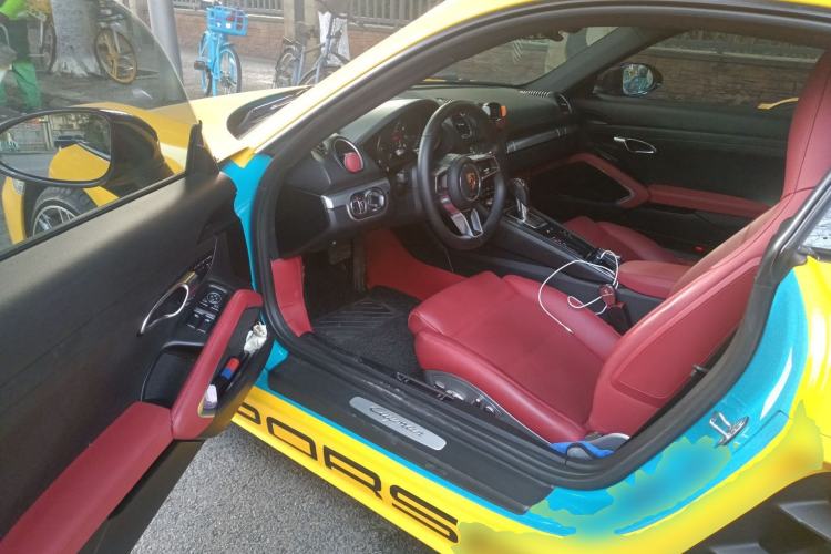 Used Porsche 718 2018 Cayman 2.0T
