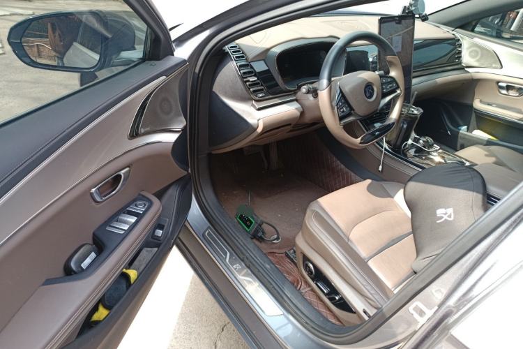 Used BYD Han 2020 EV Long-Range Luxury Model
