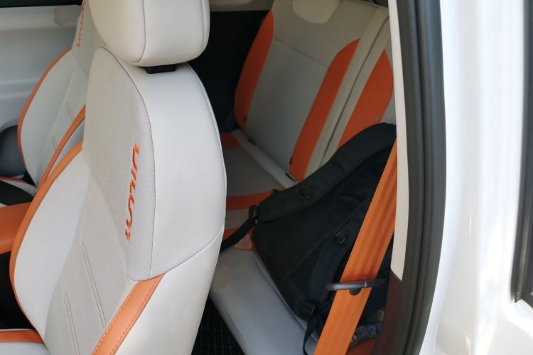 Used CHANGAN NEVO Lumin 2025 301km Honey Dew Edition Left Rear Seat