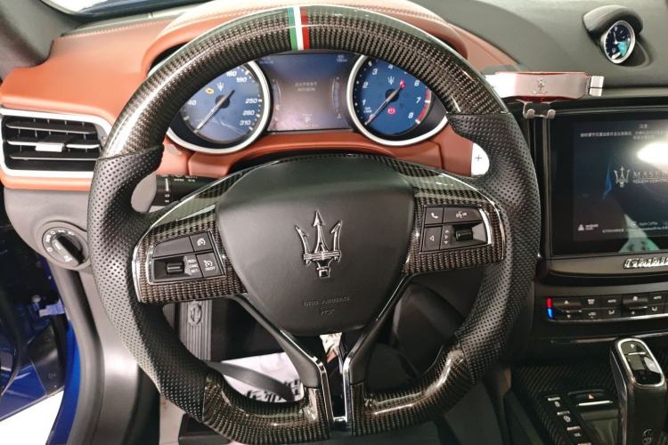 Used Maserati Ghibli 2019 3.0T Standard Version China VI Steering Wheel