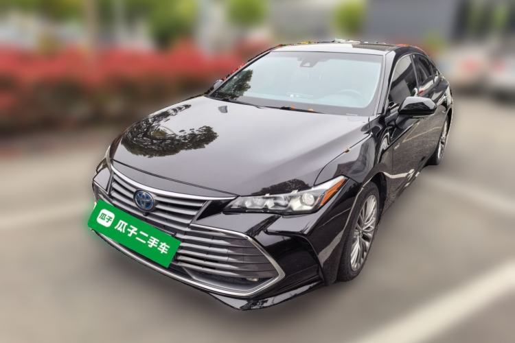 Used Toyota Avalon 2019 Dual-Engine 2.5L XLE Prestige Version China VI Standard