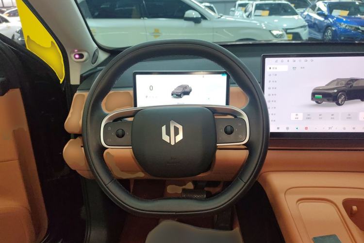 Used Leapmotor C16 2024 Range-Extended 200 Luxury Edition Steering Wheel