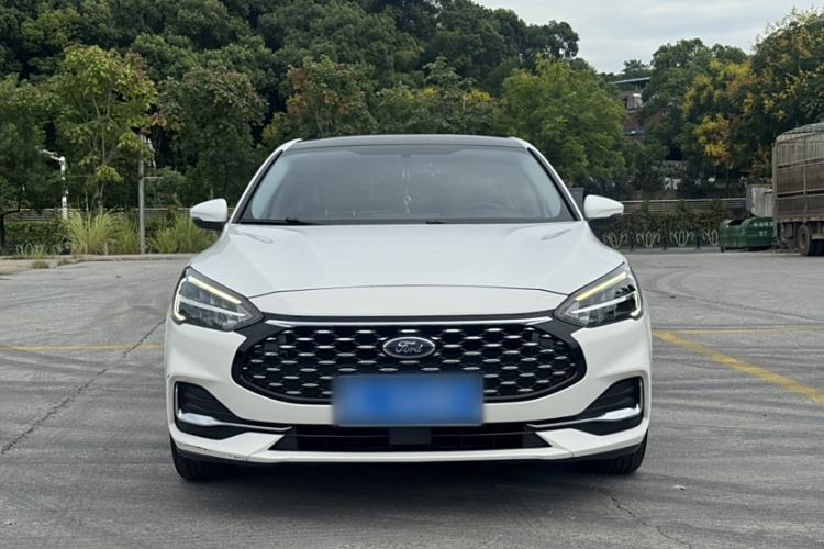 Used Ford Focus 2021 Sedan EcoBoost 180 Automatic Trendy Model