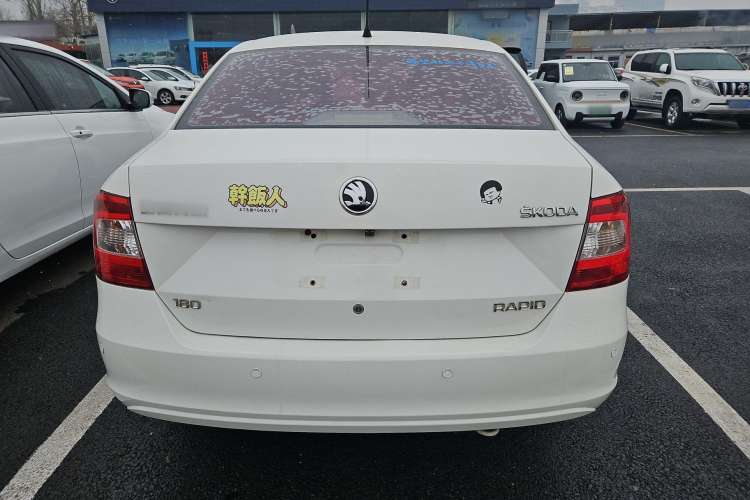 Used Skoda Rapid 2016 1.6L Automatic Front-Wheel Drive Model
