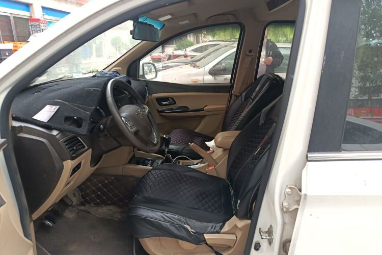 Used Wuling Hongguang 2016 1.5L S1 Deluxe Model China V-standard Left Front Seat