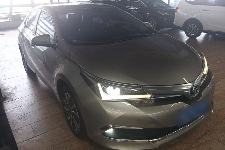 Used Toyota Corolla 2018 Dual-Engine 1.8L E-CVT Smart Edition
