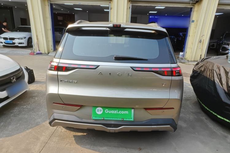 Used AION Y 2022 70 Tech Edition Lithium Iron Phosphate Rear