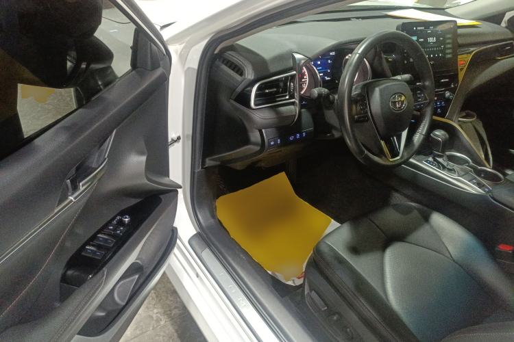 Used Toyota Camry 2021 2.0G Luxury Edition