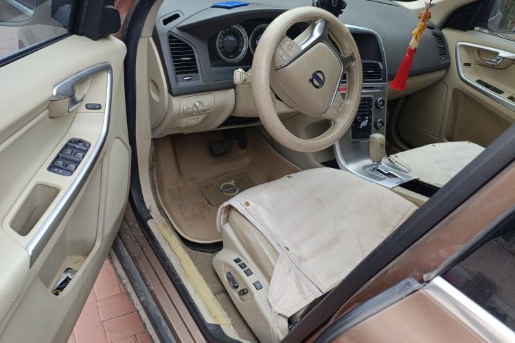 Used Volvo XC60 2012 T5 Comfort Edition
