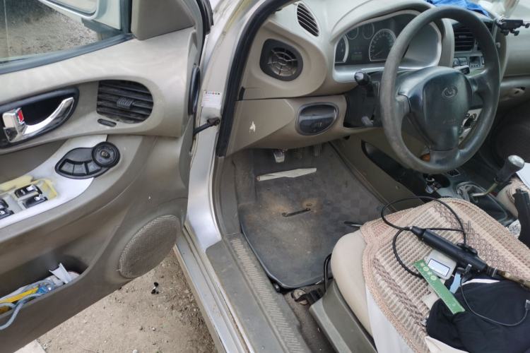 Used Huatai Santa Fe Classic 2012 2.0L Gasoline Manual Two-Wheel Drive Comfort Version Driver Seat