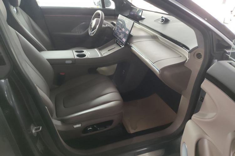 Used Hima Luxeed R7 2025 Range-Extended Version 251 km Max