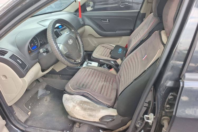 Used Hyundai Celesta 2011 1.6L Automatic Comfort Edition