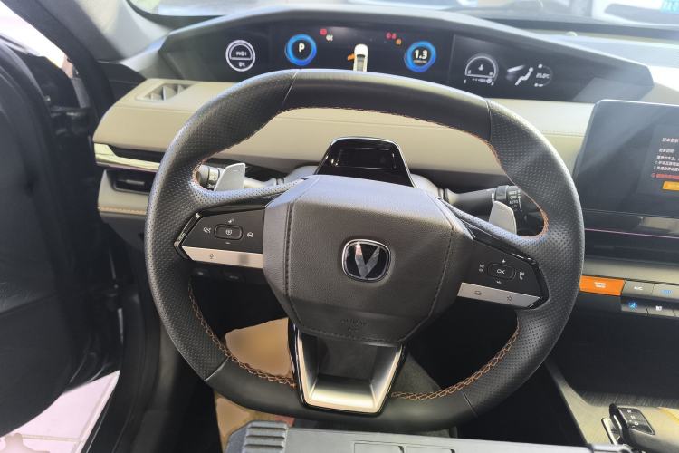 Used CHANGAN UNI-V 2022 1.5T Smart Navigation Version Steering Wheel