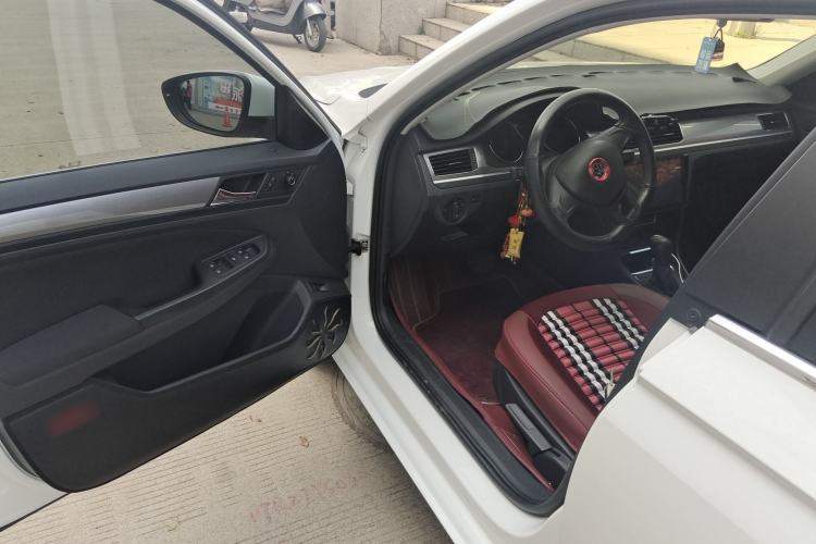 Used Volkswagen Bora 2018 1.5L Automatic Fashion Model Driver Seat