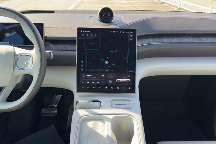 Used Nio ES6 2024 75 kWh Audio And AC Panel