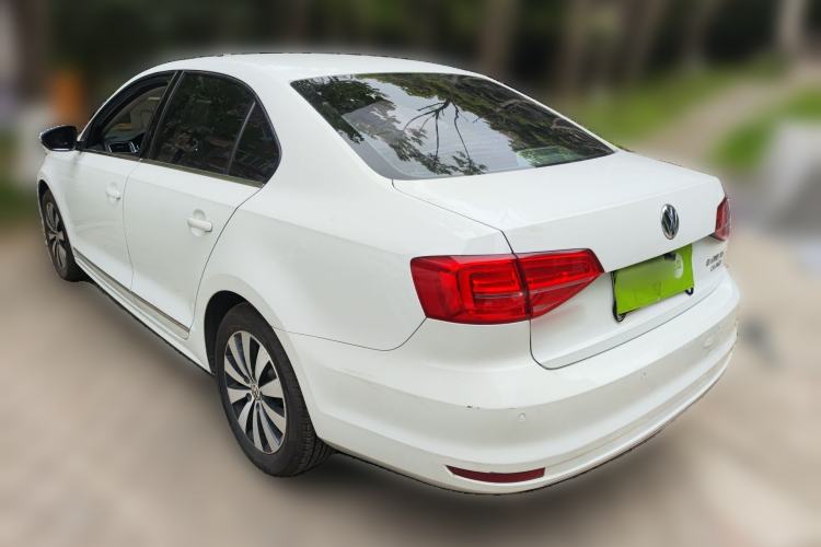 Used Volkswagen Sagitar 2017 230TSI Automatic Comfort Version Rear Left 45 Deg