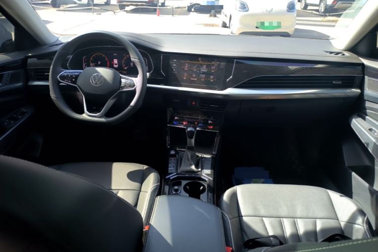 Used Volkswagen Passat 2024 330TSI Starry Elite Edition
