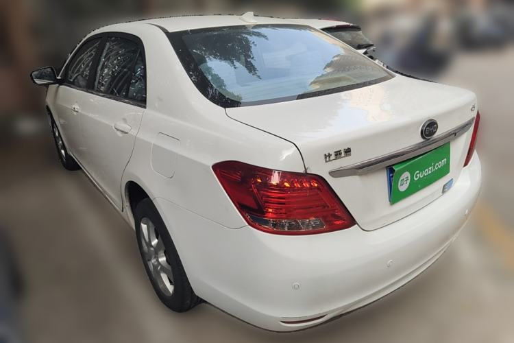 Used BYD e5 2017 300 Prestige Edition
