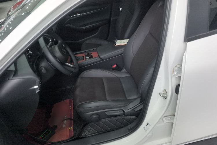 Used Mazda 3 Axela 2023 2.0L Automatic Zhiya Edition Left Front Seat