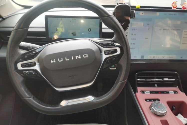 Used Wuling Xingguang 2024 Co-Creation Edition 510 Advanced Model Steering Wheel