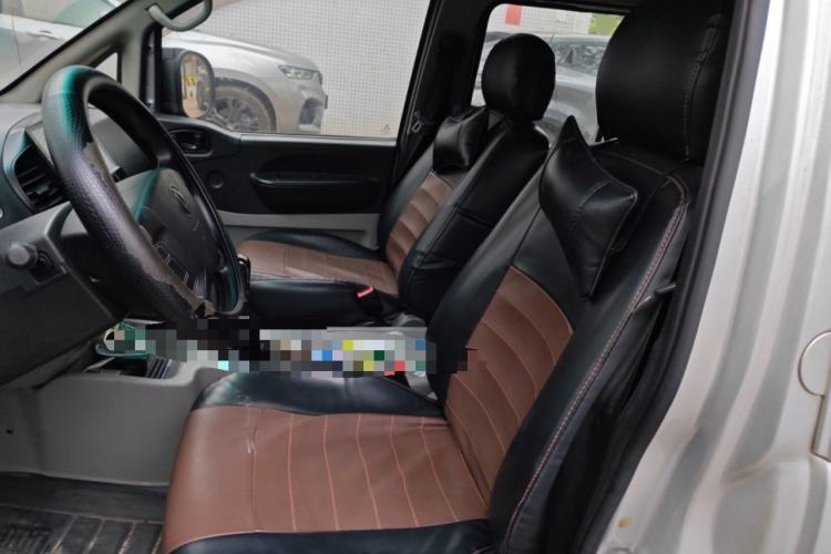 Used FORTHING Lingzhi 2016 M3L 1.6L 7-Seater Standard Model
