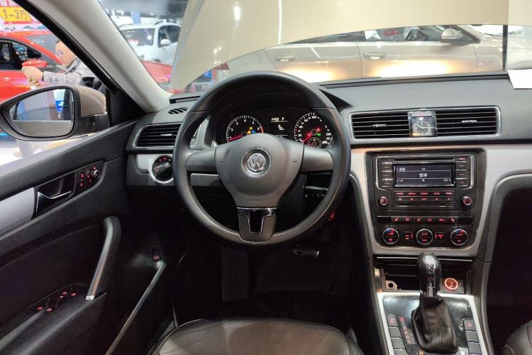 Used Volkswagen Passat 2014 1.8TSI DSG Prestige Edition