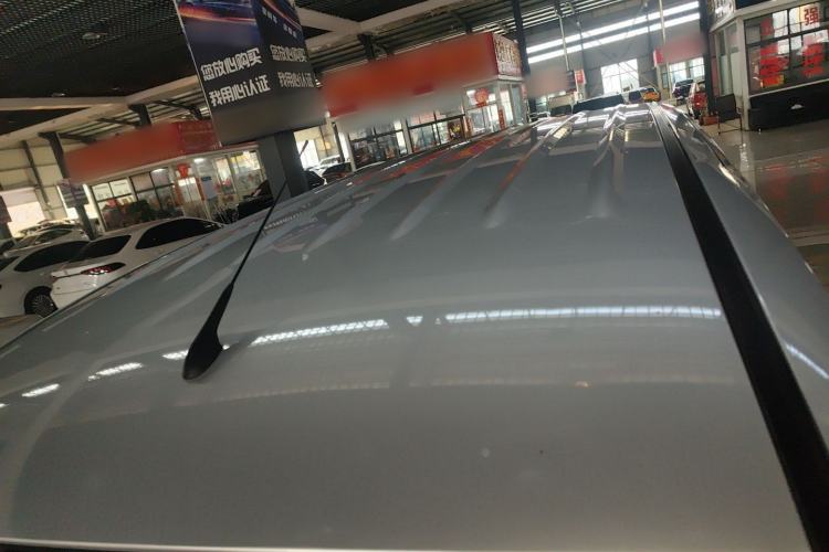 Used Wuling Hongguang V 2022 1.5L Jingqu Edition Enclosed-Window Vehicle with Electric Power Steering LAR