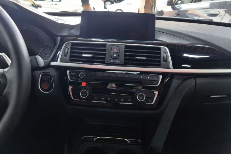 Used BMW 3 Series GT 2019 320i M Sport Night Edition
