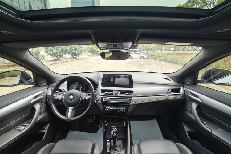 Used BMW X2 2023 sDrive 25i Shining Edition Interior 10