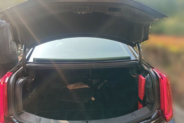 Used Cadillac XTS 2015 28T Comfort Model