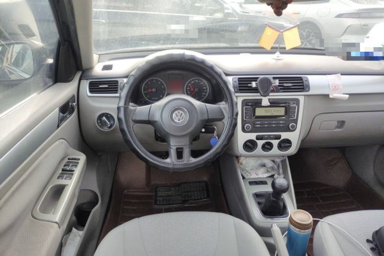 Used Volkswagen Bora 2011 1.6L Manual Fashion Edition
