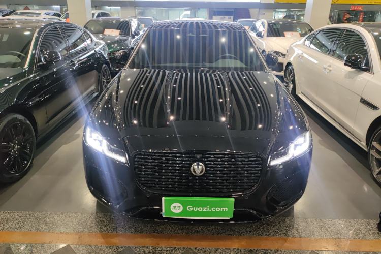 Used Jaguar XFL 2025 Model—2.0T P300, Four-Wheel Drive, 90th Anniversary Collector’s Edition Front